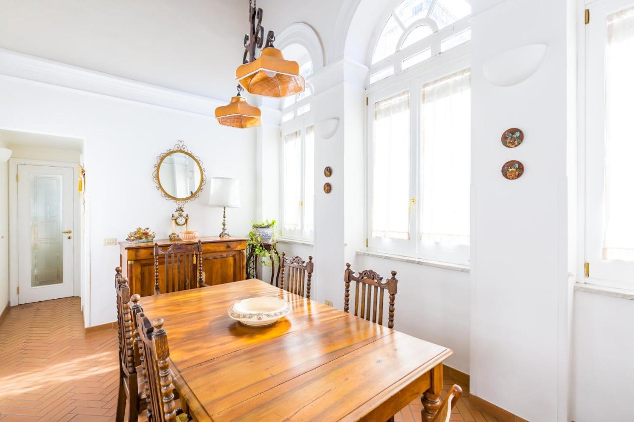 Residenza Capano Charming House By Napoliapartments Kültér fotó