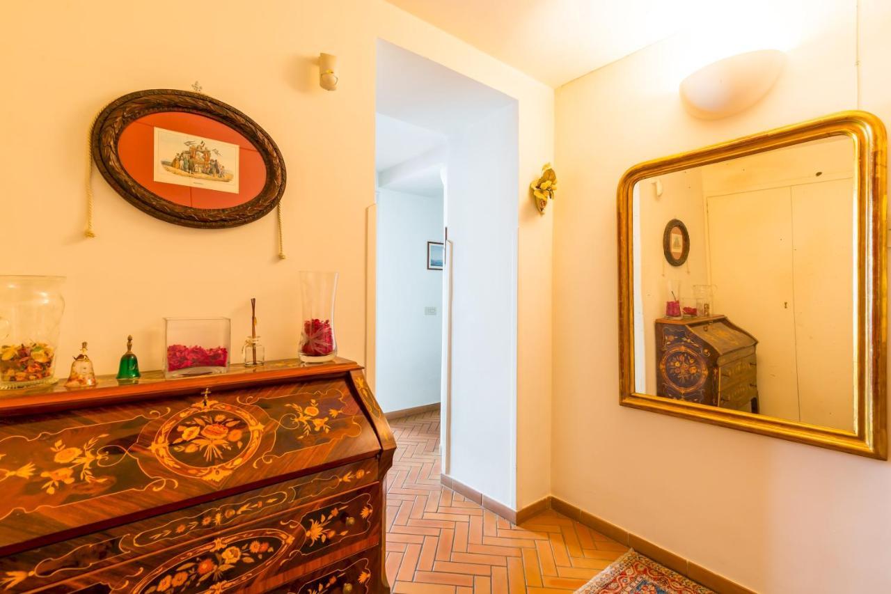 Residenza Capano Charming House By Napoliapartments Kültér fotó
